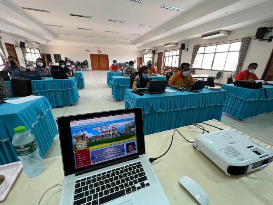 จัดอบรมการใช้งานเว็บไซต์เทศบาลตำบลโพนทราย